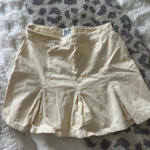 Urban Outfitters Corduroy Mini Skirt Cream - Picture 2 of 4